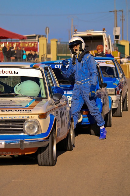 更是其勤奋 更是其勤奋